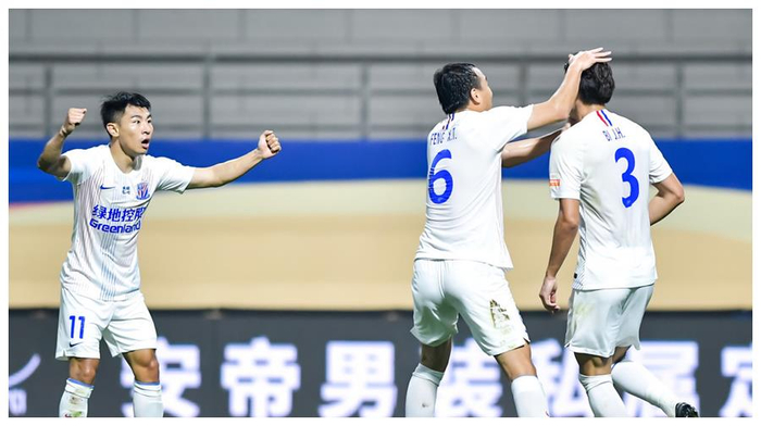 开云下载-申花客场告捷，结束连败回勇