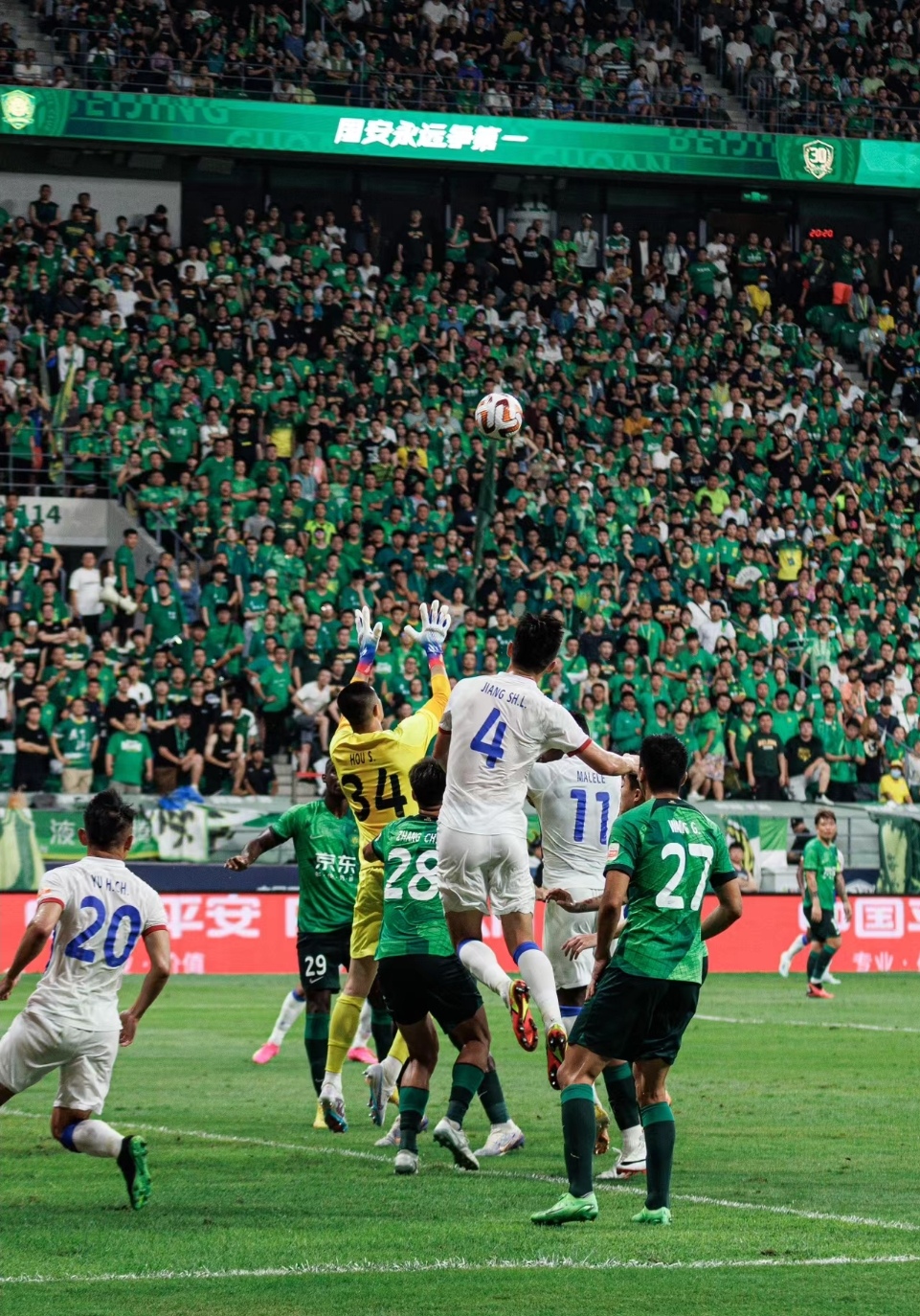 热那亚主场大胜对手，取得超高士气的简单介绍