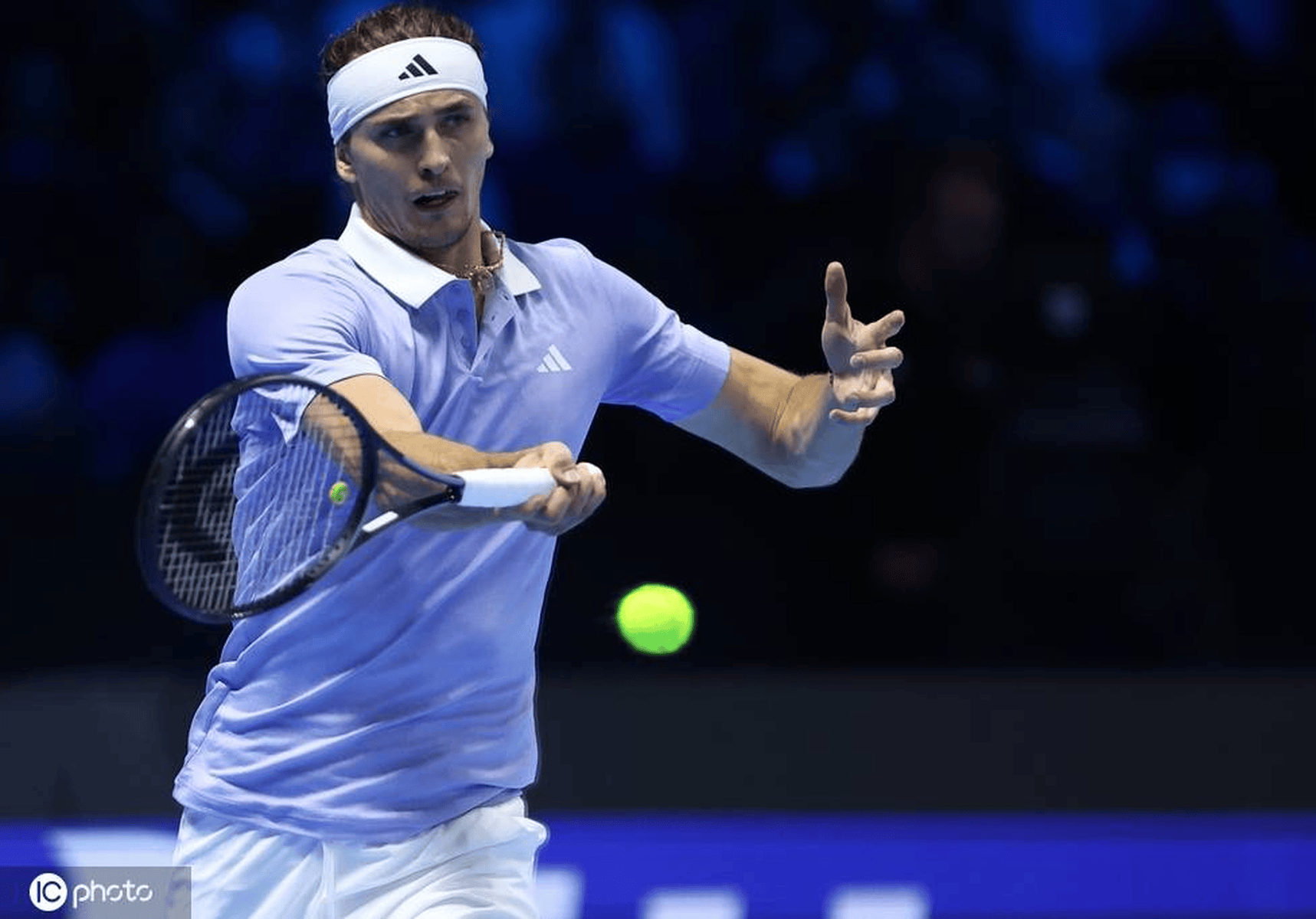 包含ATP总决赛力克拉沃尔杯，鲁德惊艳四座的词条