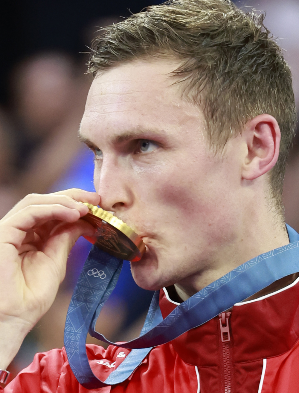 丹麦羽毛球队血洗韩国羽毛球队，安赛龙完成帽子戏法