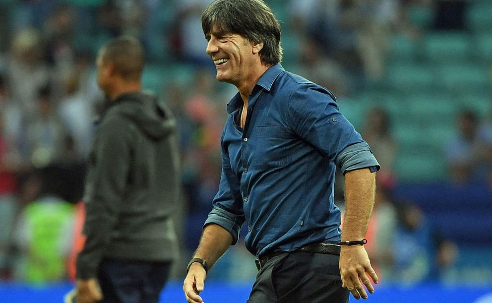 德国队完胜印尼队，安赛龙统治全场