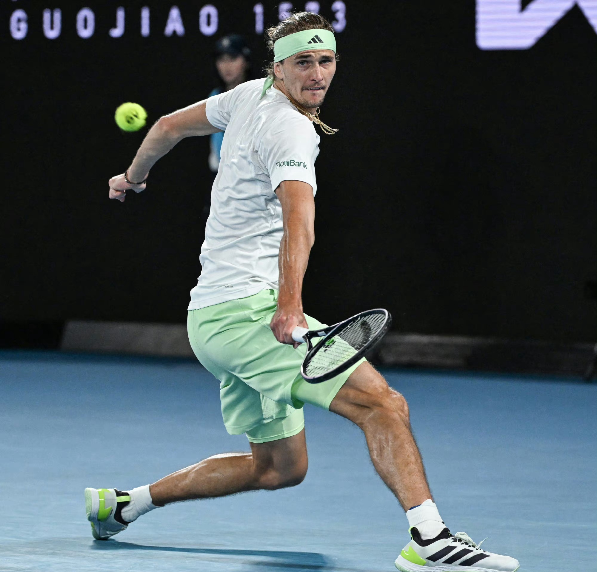 年终总决赛碾压法网，兹维列夫惊艳四座的简单介绍