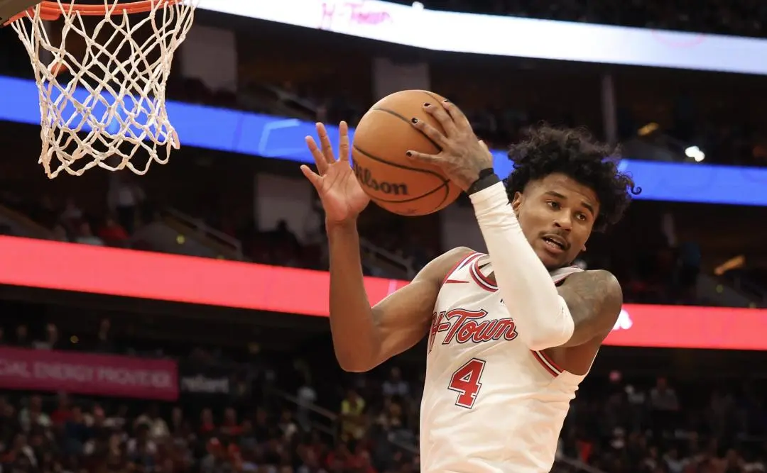 江苏队力克掘金,范弗利特高光表现 江苏队力克掘金,范弗利特高光表现