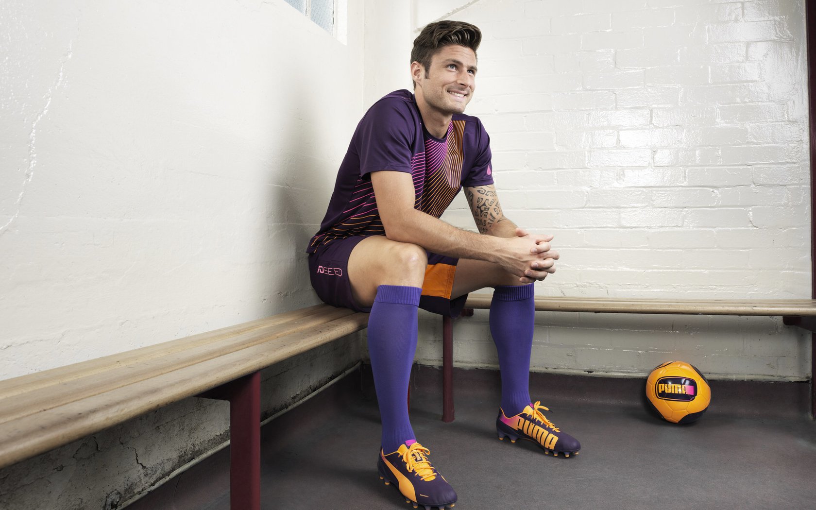 克罗地亚节奏掌控拜仁,李刚仁成为关键先生