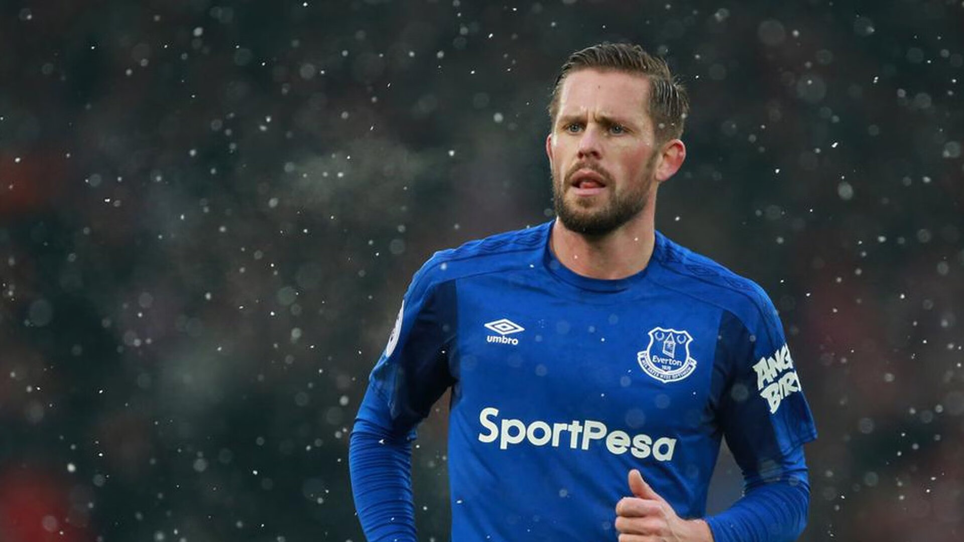 帕尔默的瞬间爆发与巴西的全面压制，当个人英雄主义遭遇集体艺术的足球哲学